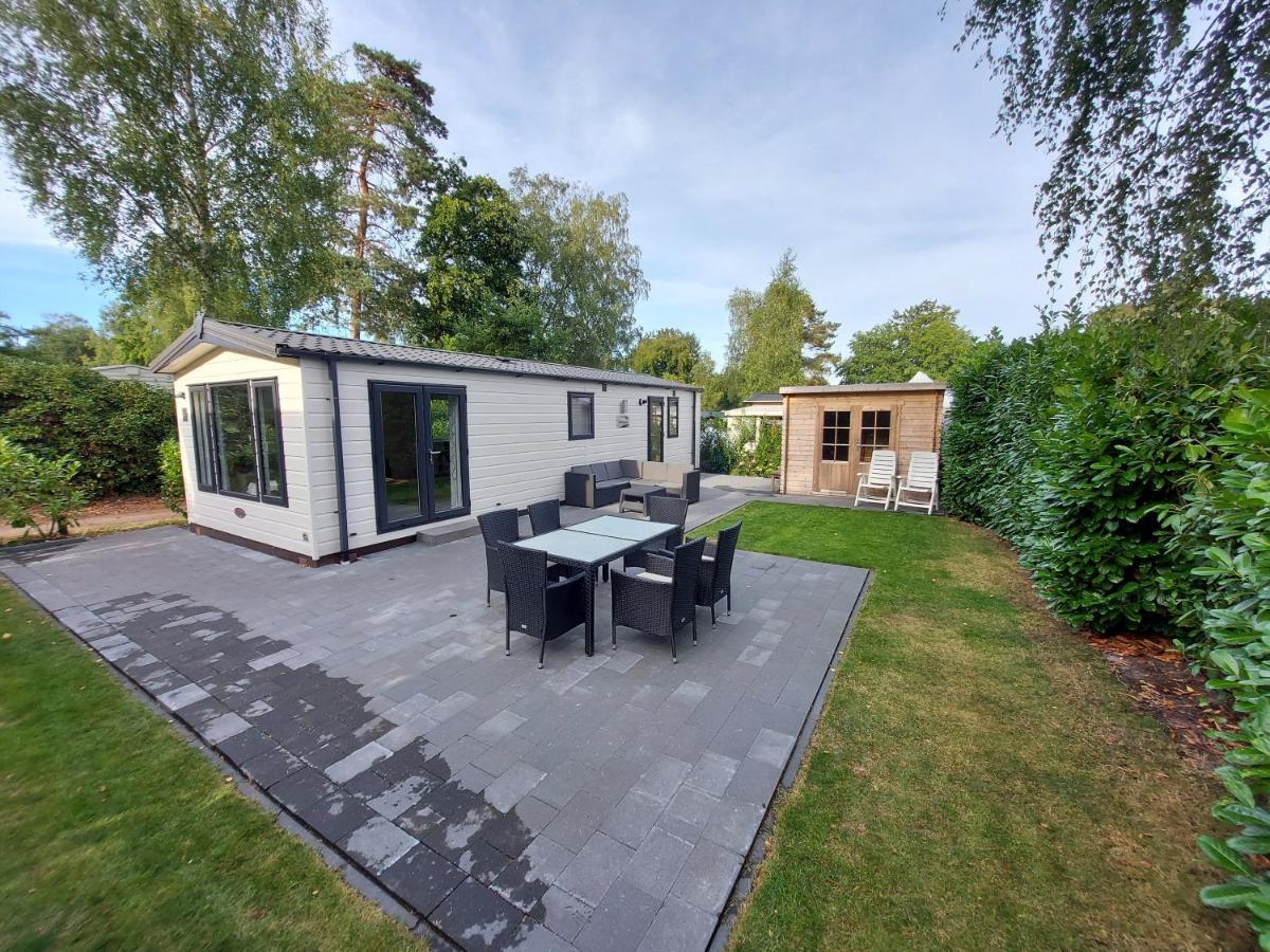 הוילה ביקברחן Chalet Wanama. Gelegen Op Het Vakantiepark Het Lierderholt Op De Veluwe. מראה חיצוני תמונה