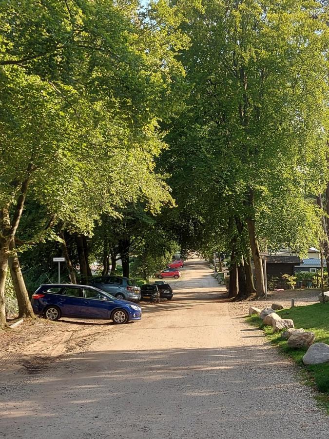 הוילה ביקברחן Chalet Wanama. Gelegen Op Het Vakantiepark Het Lierderholt Op De Veluwe. מראה חיצוני תמונה