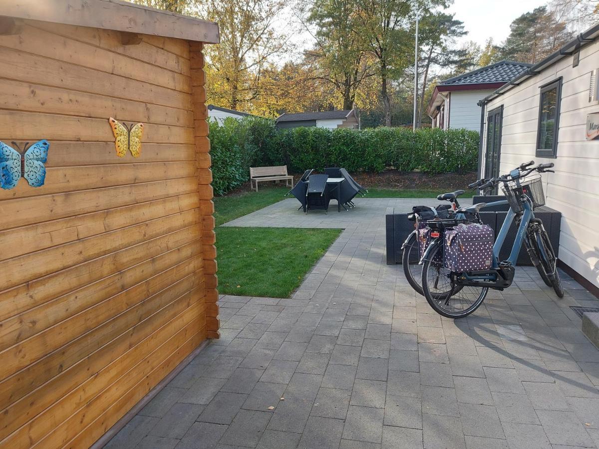 הוילה ביקברחן Chalet Wanama. Gelegen Op Het Vakantiepark Het Lierderholt Op De Veluwe. מראה חיצוני תמונה